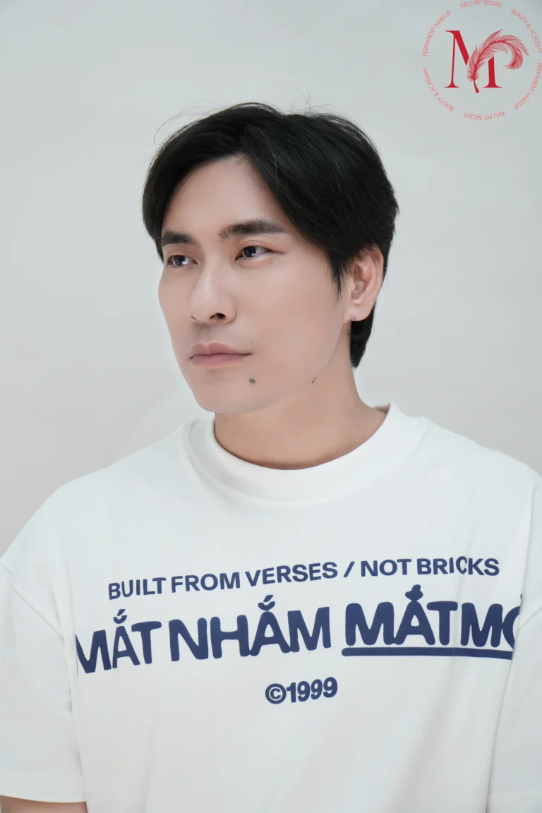Video Diễn viên Kiều Minh Tuấn - Kieu My Brows